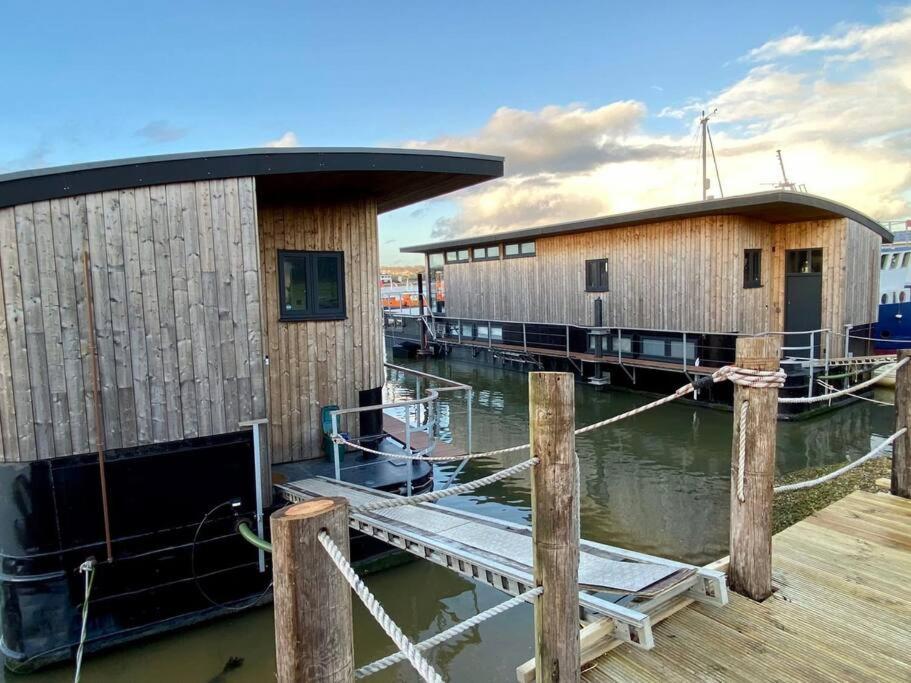 Houseboat Eleuthera Bembridge Eksteriør billede