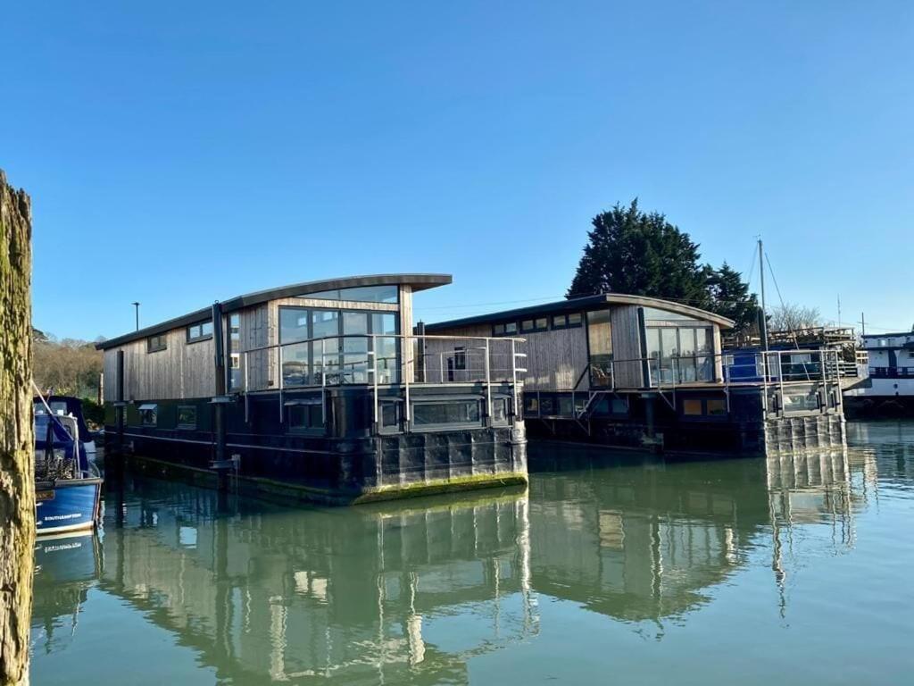 Houseboat Eleuthera Bembridge Eksteriør billede